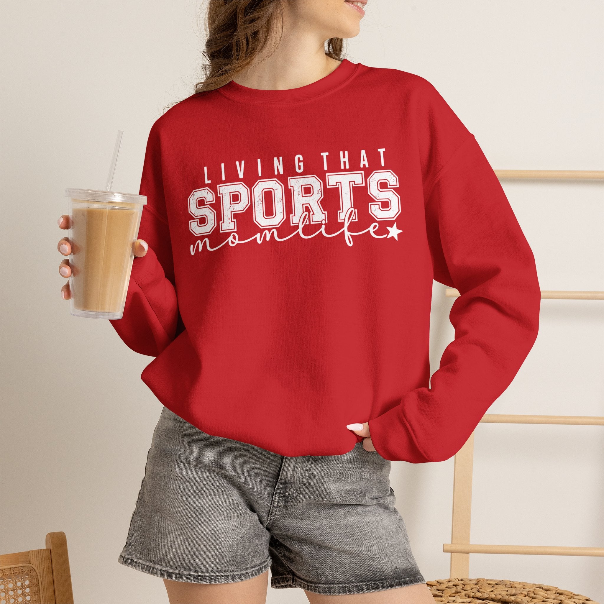 Sports Mom Life - Heavy Blend™ Crewneck Sweatshirt