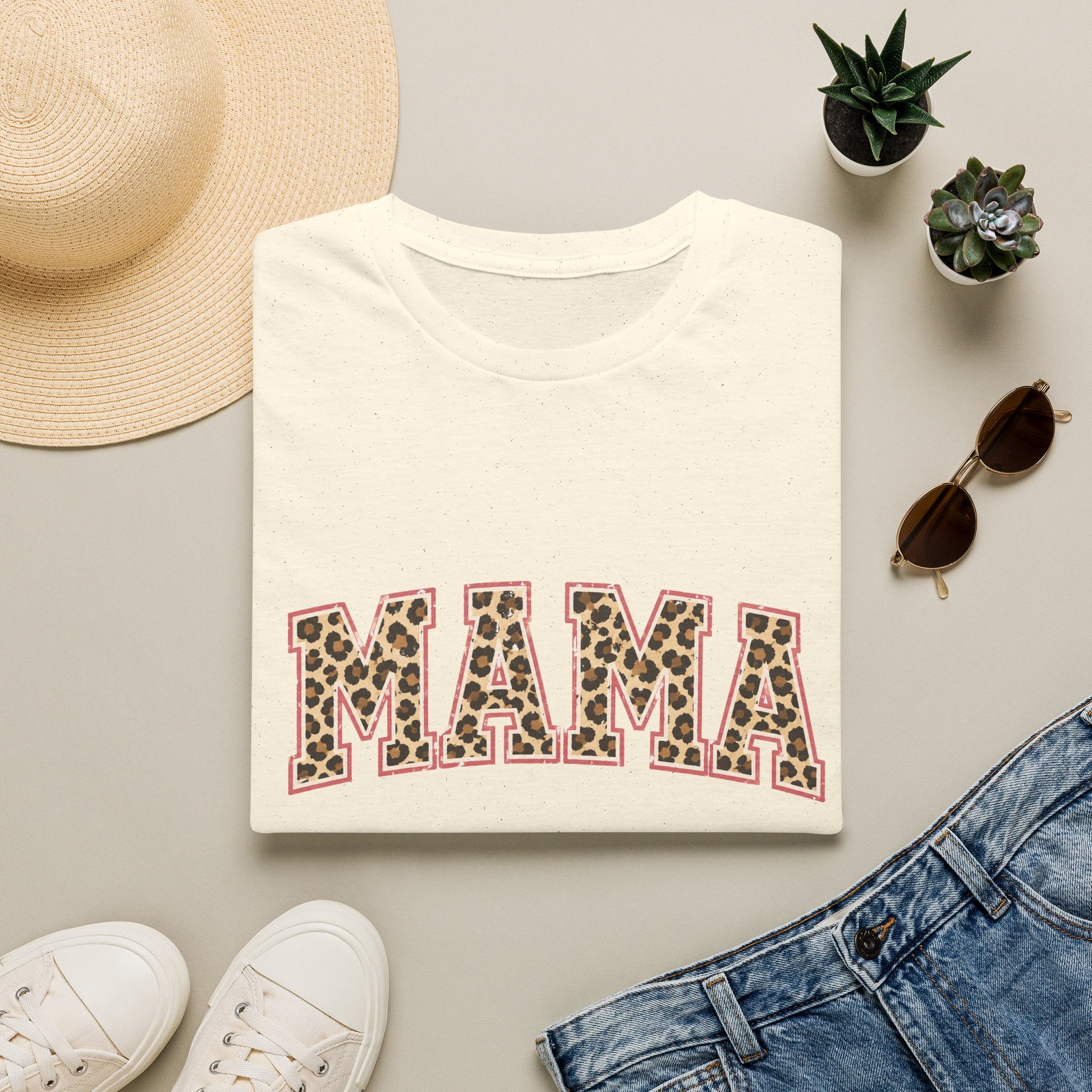 MAMA - Softstyle T-Shirt