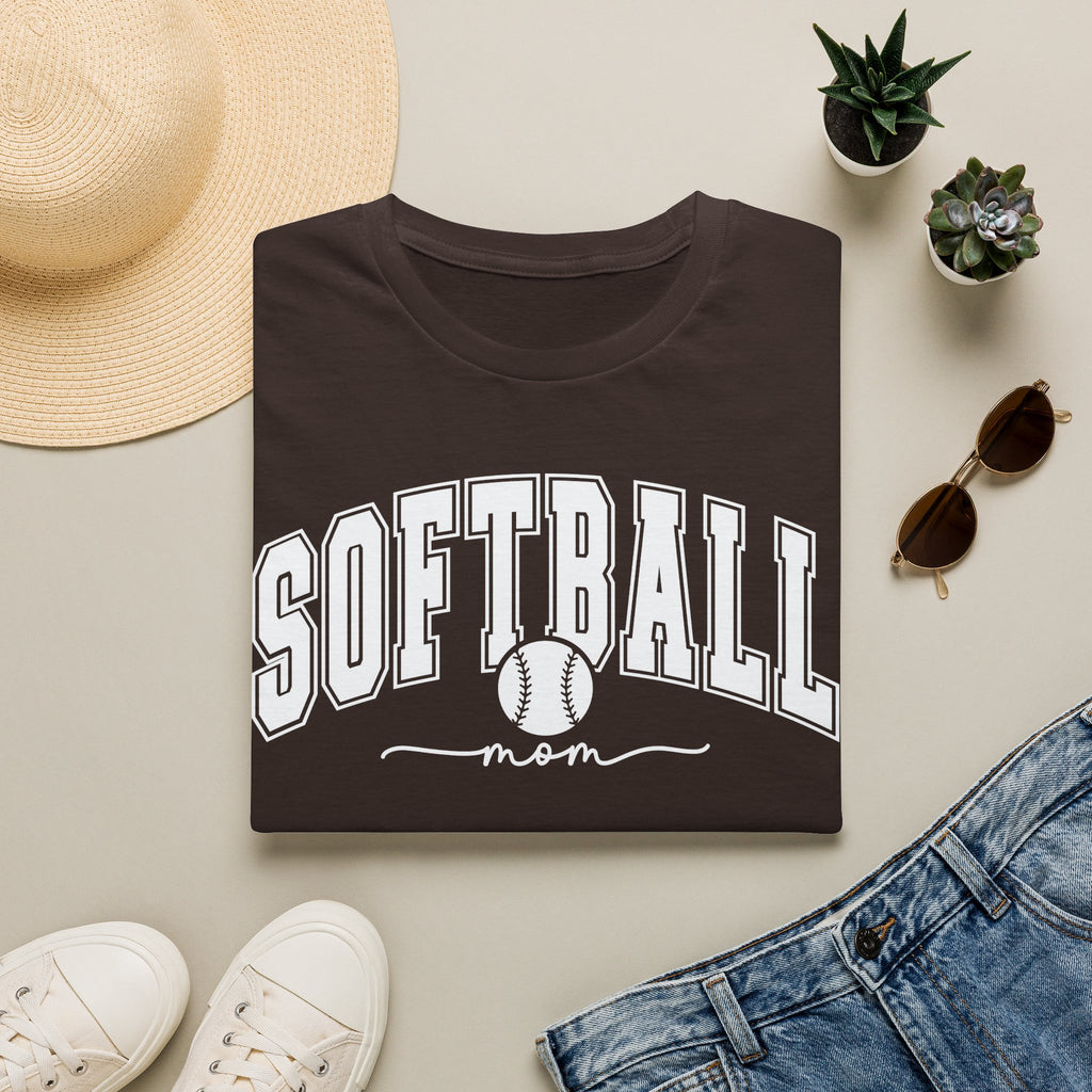Soft ball Mom - Softstyle T-Shirt